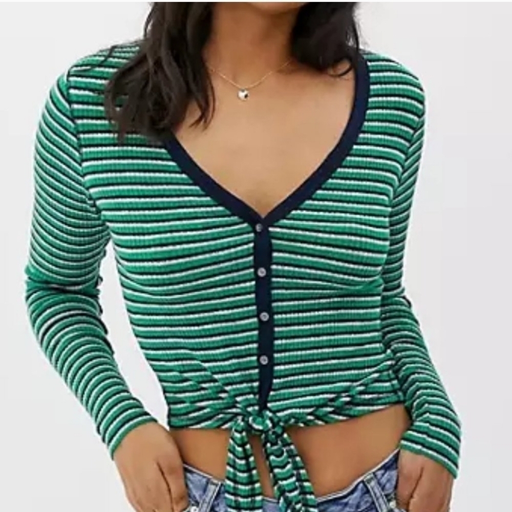 Abercrombie & Fitch V-Neck Green Striped Ribbed Long Sleeves Crop Top Size M - Picture 5 of 7